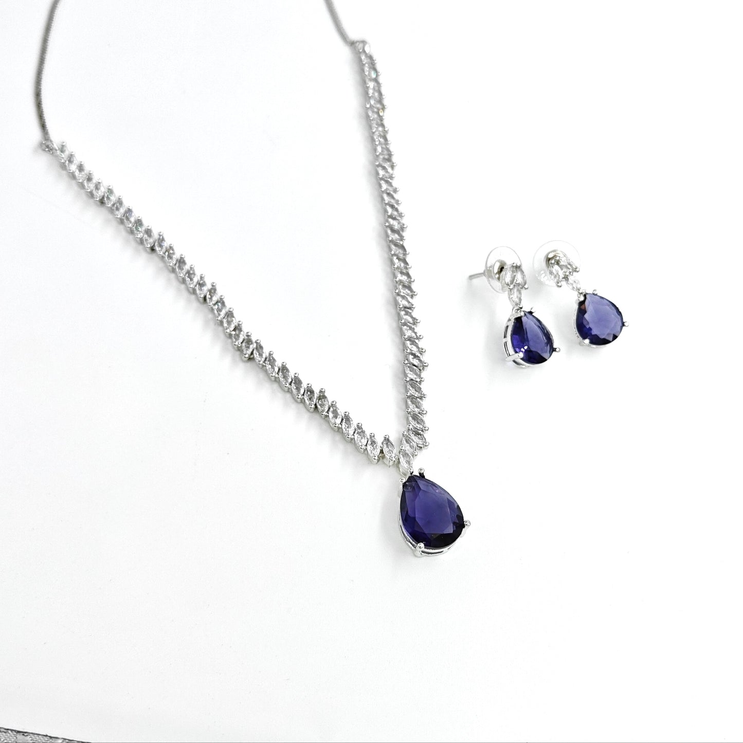 Elegant Solitaire Set