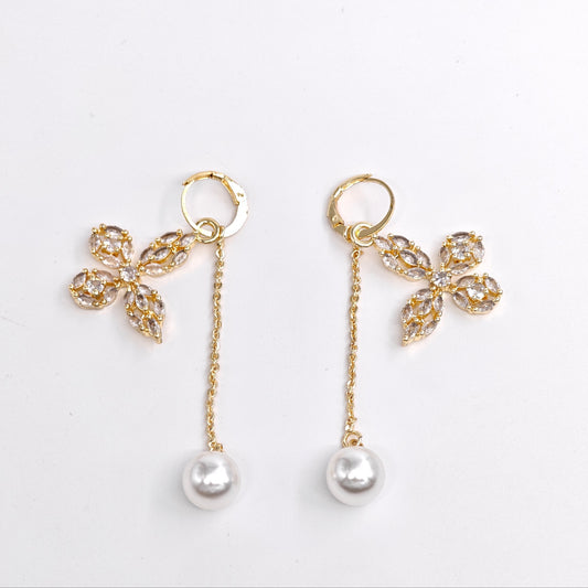 Grace Pearl Earrings